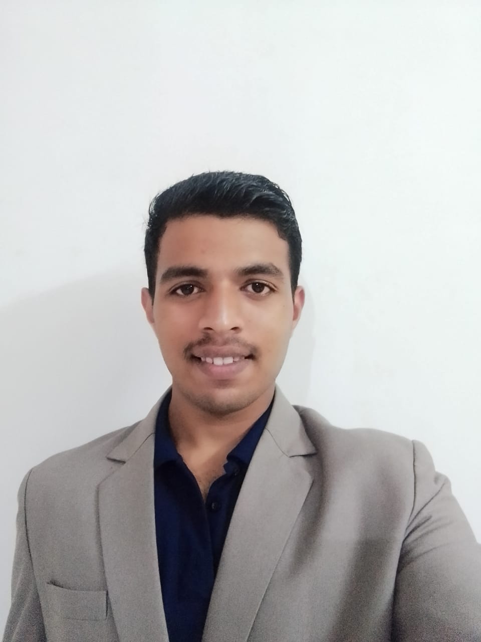 Sharvil Wange